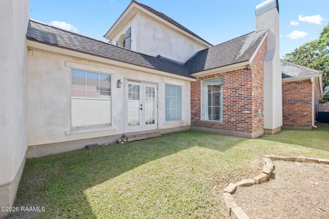 118 W Bayou Parkway, Lafayette, LA 70503
