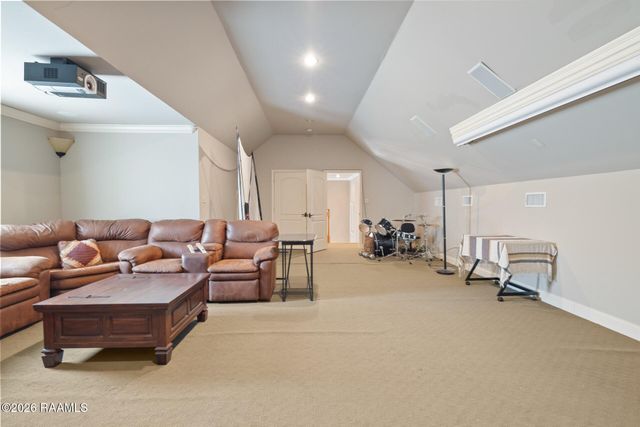 118 W Bayou Parkway, Lafayette, LA 70503