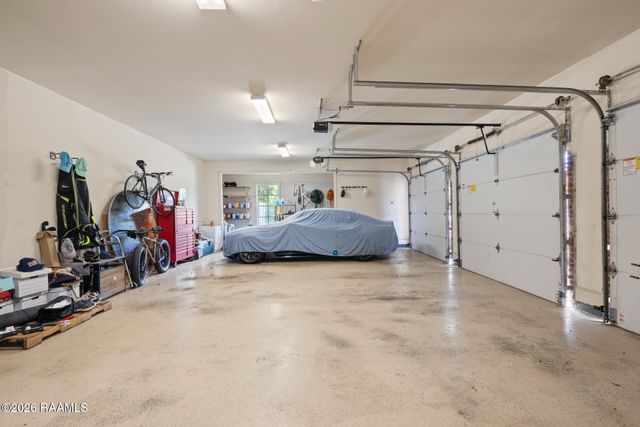 118 W Bayou Parkway, Lafayette, LA 70503