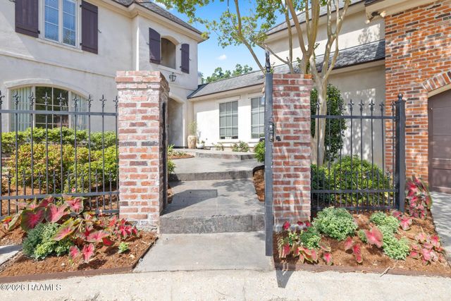 118 W Bayou Parkway, Lafayette, LA 70503