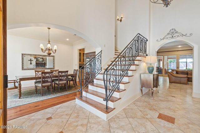118 W Bayou Parkway, Lafayette, LA 70503