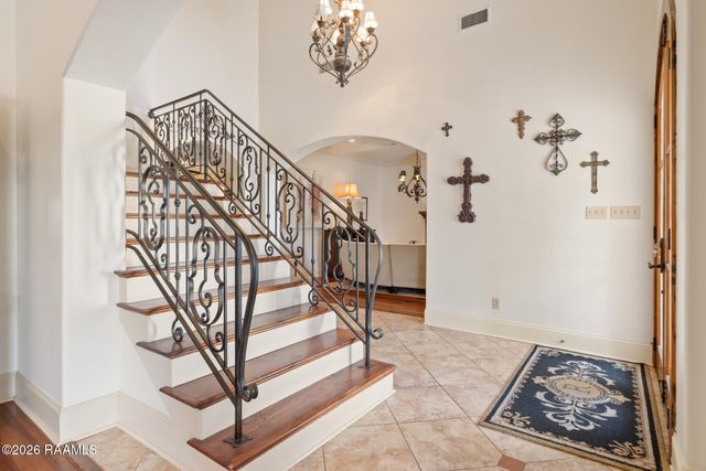 118 W Bayou Parkway, Lafayette, LA 70503