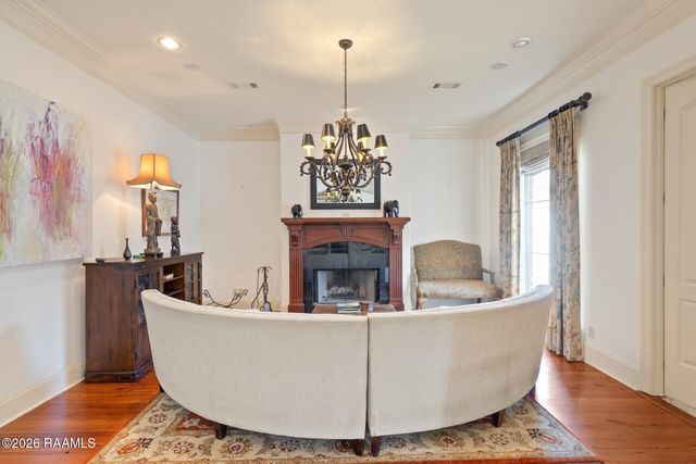 118 W Bayou Parkway, Lafayette, LA 70503