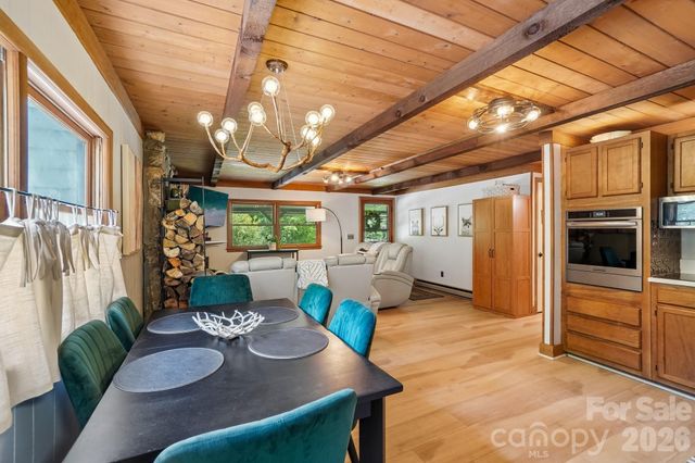 175 Village Lane, Mars Hill, NC 28754