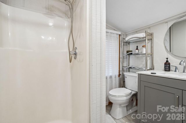 175 Village Lane, Mars Hill, NC 28754