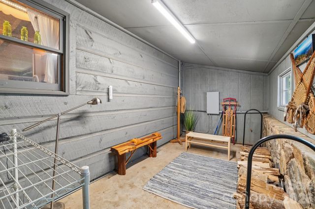 175 Village Lane, Mars Hill, NC 28754