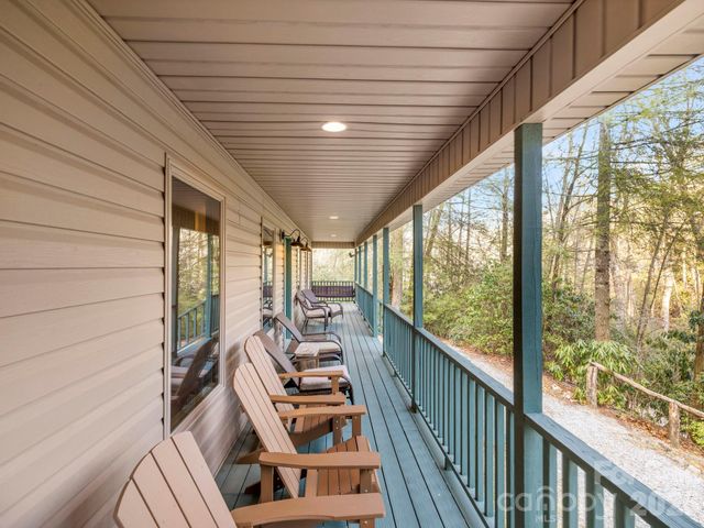 581 Hubbard Hollow Road, Rosman, NC 28772