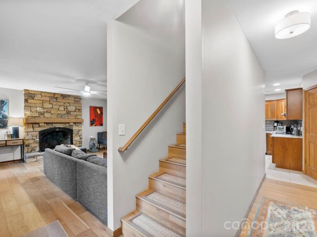 581 Hubbard Hollow Road, Rosman, NC 28772