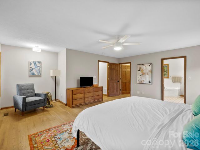 581 Hubbard Hollow Road, Rosman, NC 28772