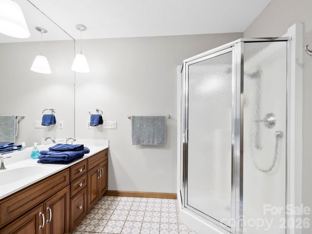 581 Hubbard Hollow Road, Rosman, NC 28772