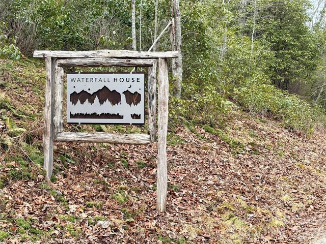 581 Hubbard Hollow Road, Rosman, NC 28772