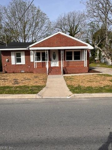 129 S 6th ST, Suffolk, VA 23434