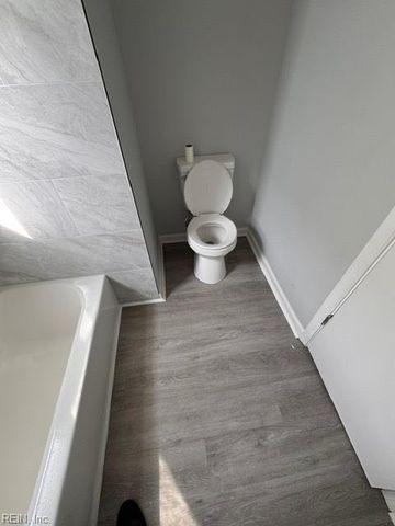 129 S 6th ST, Suffolk, VA 23434