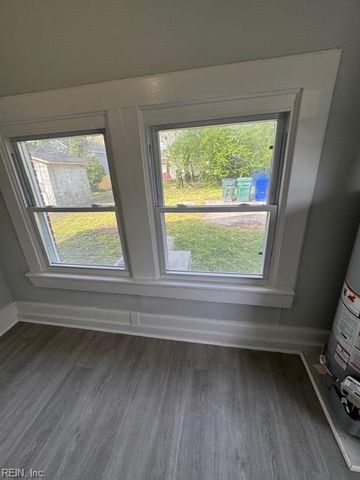 129 S 6th ST, Suffolk, VA 23434