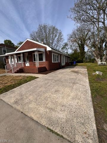 129 S 6th ST, Suffolk, VA 23434