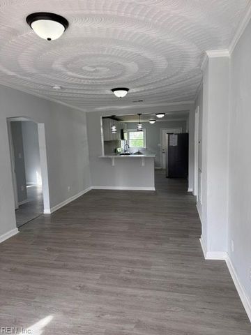 129 S 6th ST, Suffolk, VA 23434