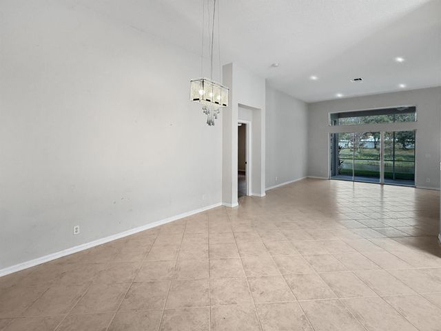 9587 Positano Way, Lake Worth, FL 33467