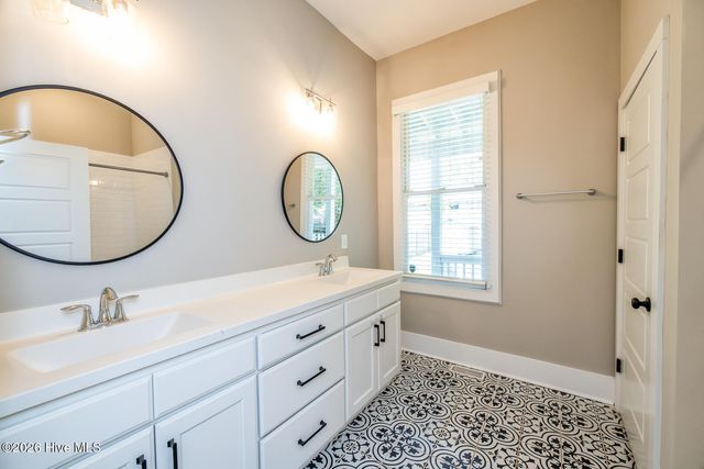 307 N 16th Street, Wilmington, NC 28401