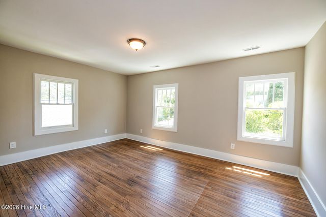 307 N 16th Street, Wilmington, NC 28401