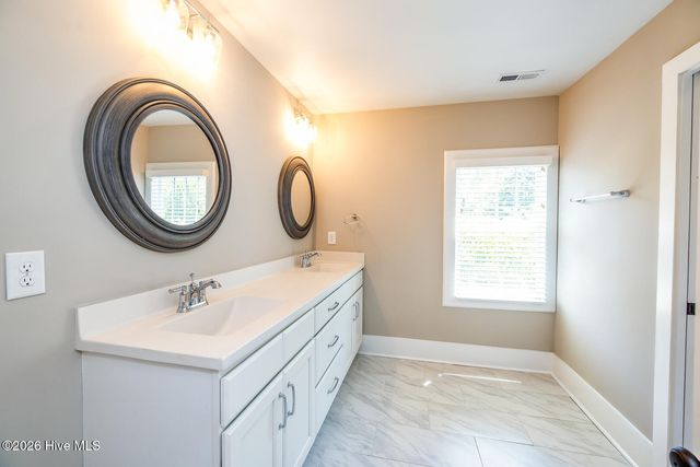 307 N 16th Street, Wilmington, NC 28401