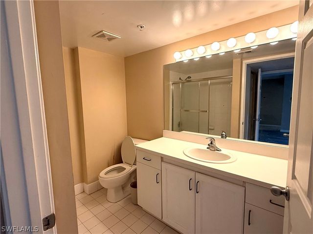 1865 Florida Club DR 6203, Naples, FL 34112