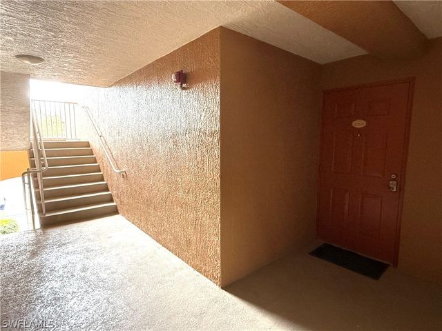 1865 Florida Club DR 6203, Naples, FL 34112