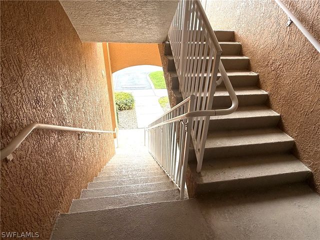 1865 Florida Club DR 6203, Naples, FL 34112