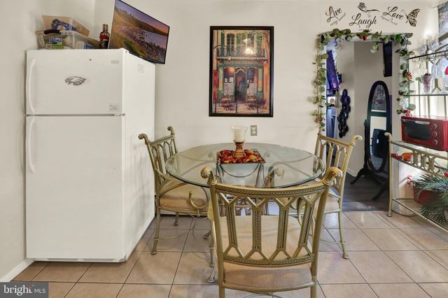 702 POPLAR ST, Lancaster, PA 17603