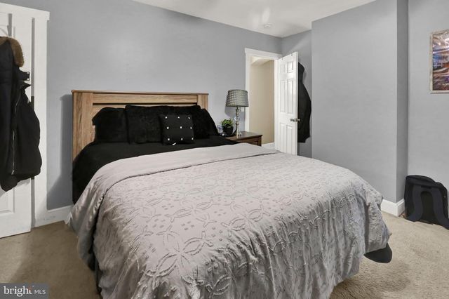 702 POPLAR ST, Lancaster, PA 17603