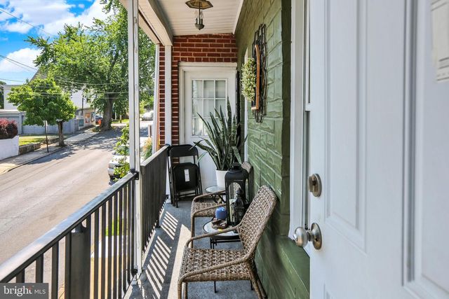 702 POPLAR ST, Lancaster, PA 17603