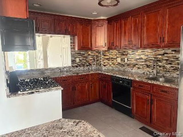 1601 Johnson Avenue 2, Elmont, NY 11003