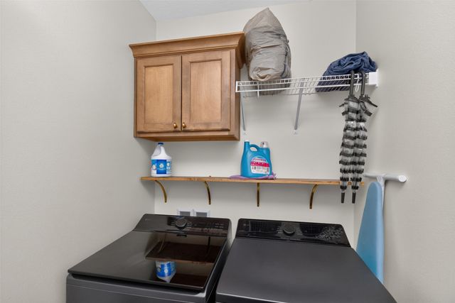 309 13th Street NW, Bondurant, IA 50035