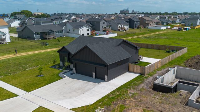 309 13th Street NW, Bondurant, IA 50035