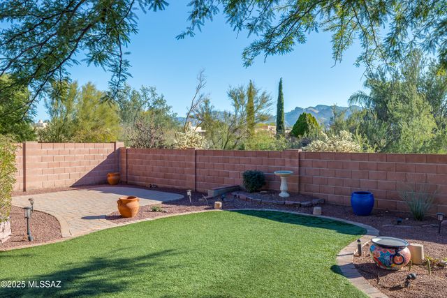 9132 N Ironwood Meadows Drive, Tucson, AZ 85742