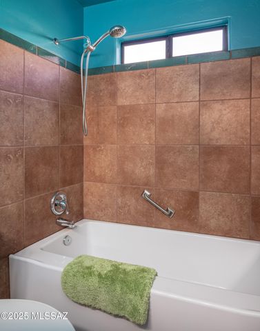 9132 N Ironwood Meadows Drive, Tucson, AZ 85742