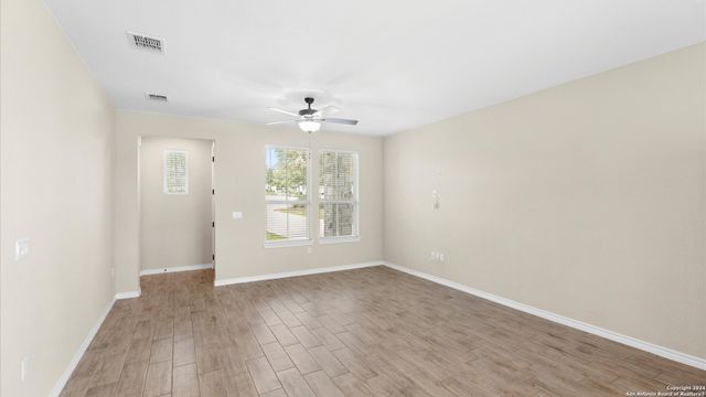 344 dancing oak, San Marcos, TX 78666