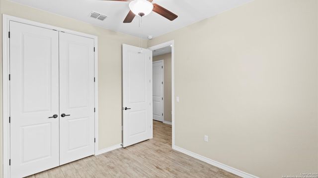 344 dancing oak, San Marcos, TX 78666