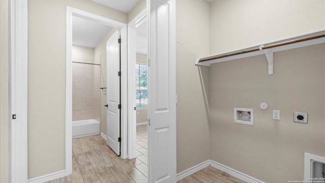 344 dancing oak, San Marcos, TX 78666