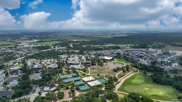 344 dancing oak, San Marcos, TX 78666