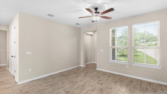 344 dancing oak, San Marcos, TX 78666