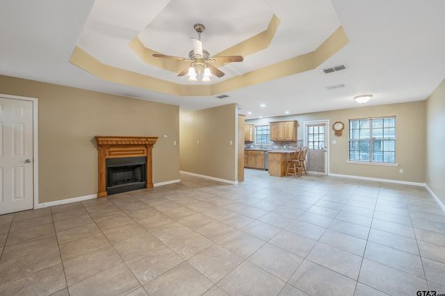 190 DWIGHT, Hawkins, TX 75765