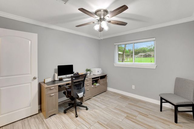31637 Bohlssen Road, New Caney, TX 77357