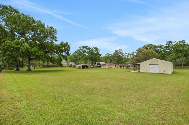31637 Bohlssen Road, New Caney, TX 77357