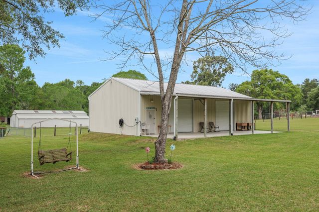 31637 Bohlssen Road, New Caney, TX 77357