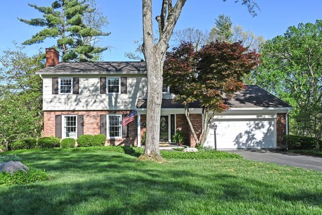 1320 Stonemill Court, Wyoming, OH 45215