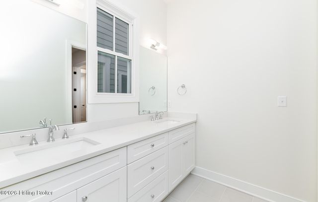 6106 Passionflower Dr, Prospect, KY 40059