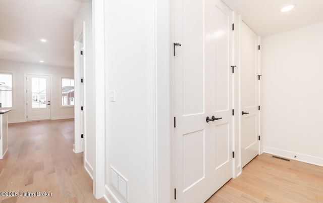 6106 Passionflower Dr, Prospect, KY 40059