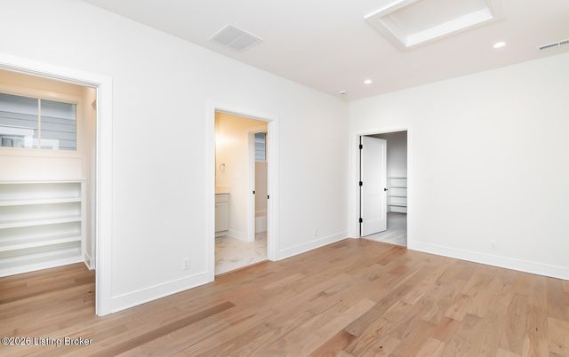 6106 Passionflower Dr, Prospect, KY 40059