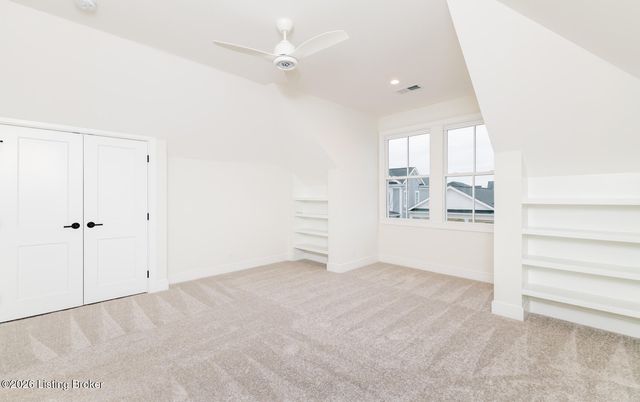 6106 Passionflower Dr, Prospect, KY 40059