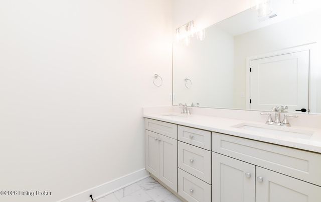 6106 Passionflower Dr, Prospect, KY 40059